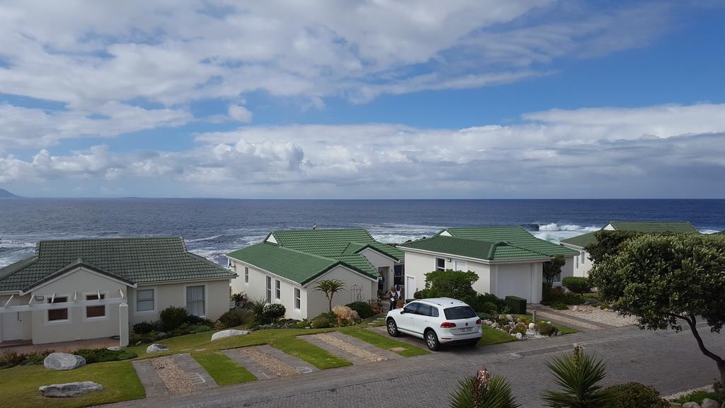 Whale View Self Catering Apartment Hermanus Exterior foto